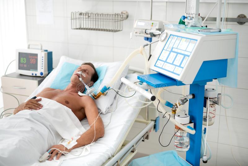 How Long Can A Patient Stay On A Ventilator